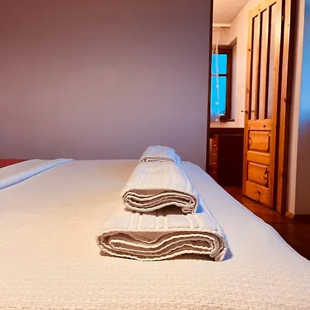 Veganamas Homestay *